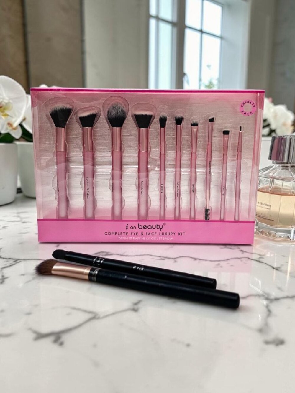 I On Beauty New Complete Eye & Face Luxury Brush Makeup Cosmetic Kit 10pc